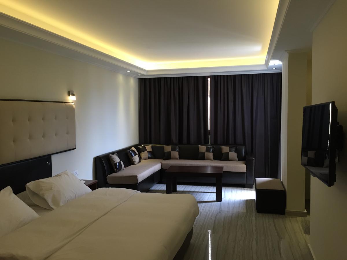 Aphrodite Hotel Табарья Номер фото