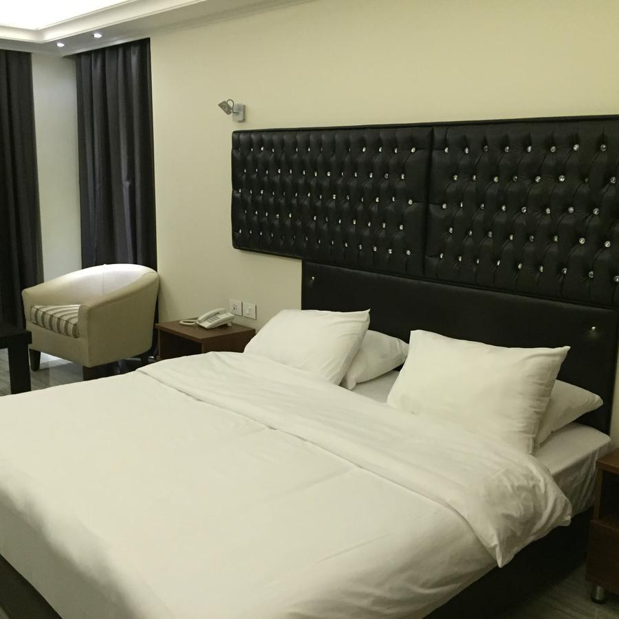 Aphrodite Hotel Табарья Экстерьер фото