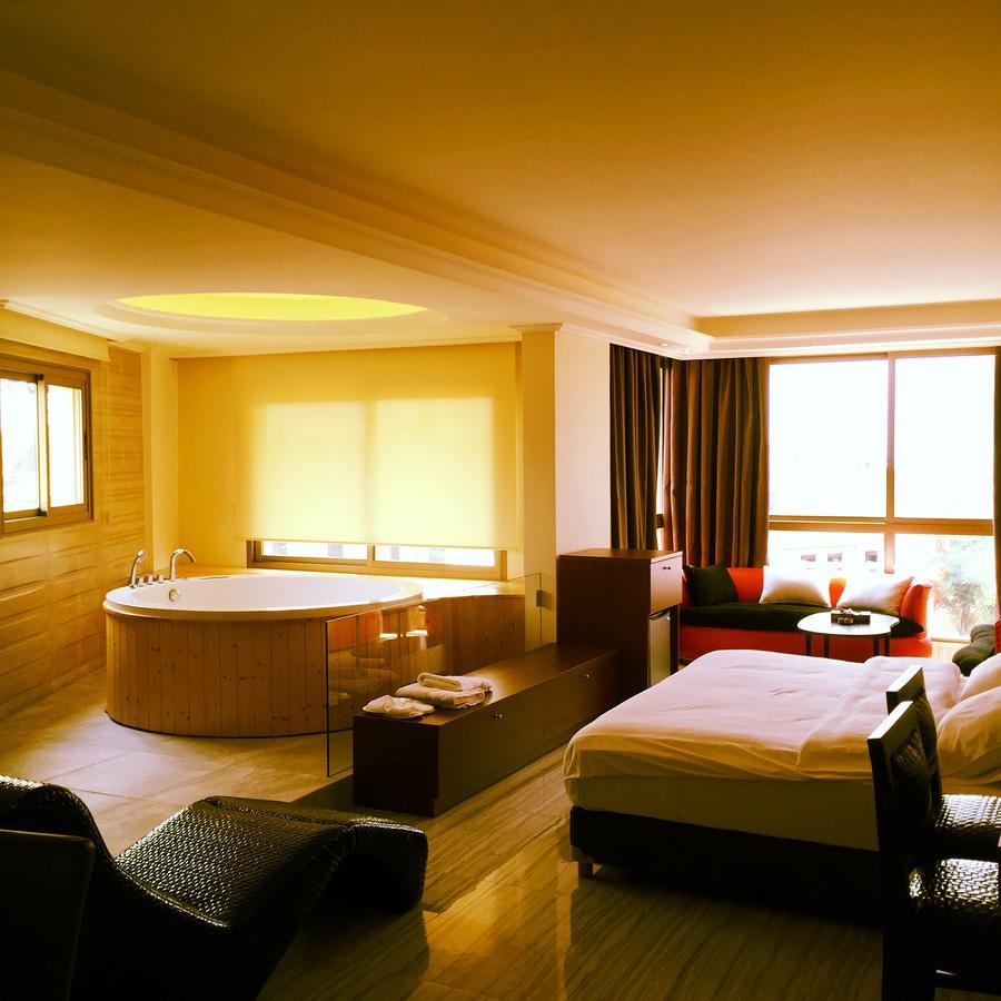 Aphrodite Hotel Табарья Экстерьер фото